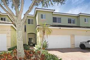 3 bedroom townhouse at 1630 SE 24th Ct # 1630, Homestead, sold December 2024