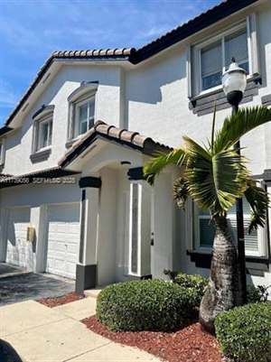 3 bedroom rental home at 2251 SE 25th Ave # 2251, Homestead, leased April 2025