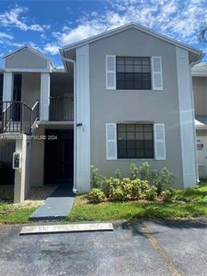 2 bedroom rental home at 910 Constitution Dr # 910F, Homestead, leased September 2024